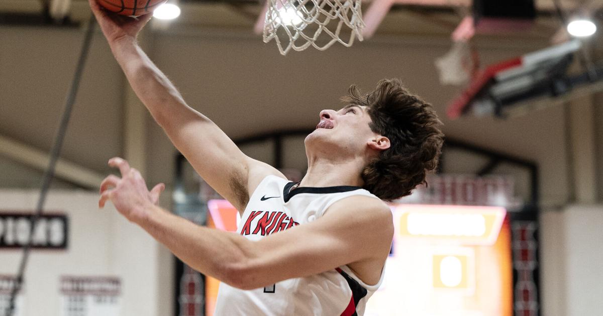 Tweeks Game Drew Winslow tweaks game to help Triad knock off Waterloo in MVC contest