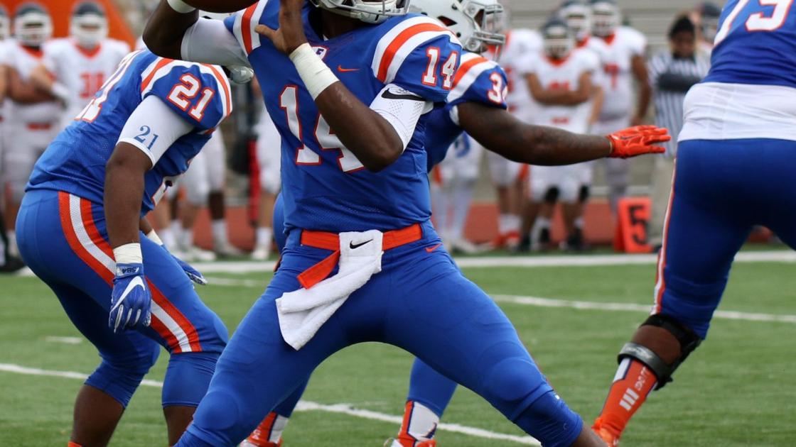 East St Louis Buffalo Grove Football 13 Jpg Stltoday Com