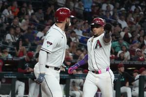 Photos: Cardinals drop series finale, allowing biggest comeback in Diamondbacks history