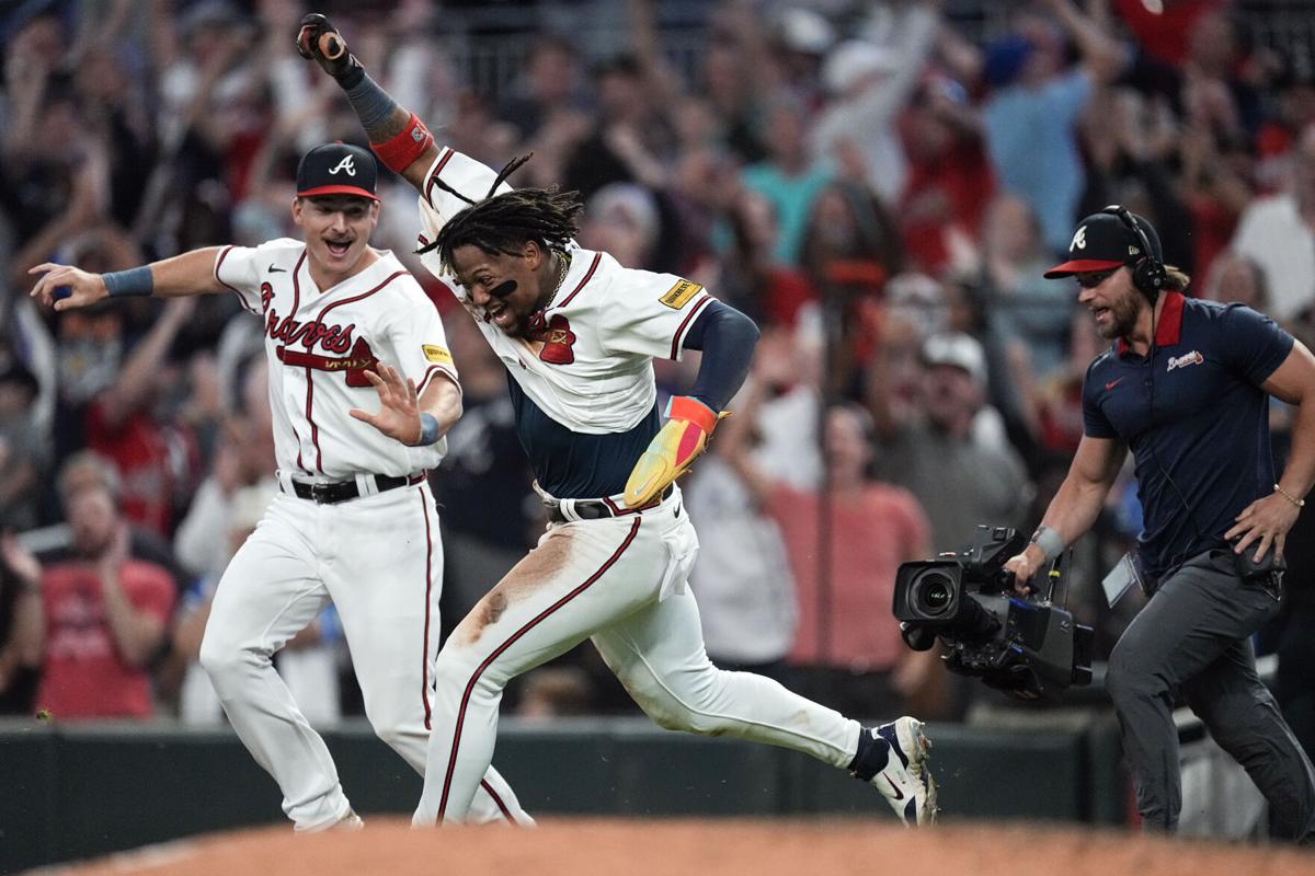 How reigning MVP Paul Goldschmidt embraces mentor role to 'expedite'  turnaround: Cardinals Extra