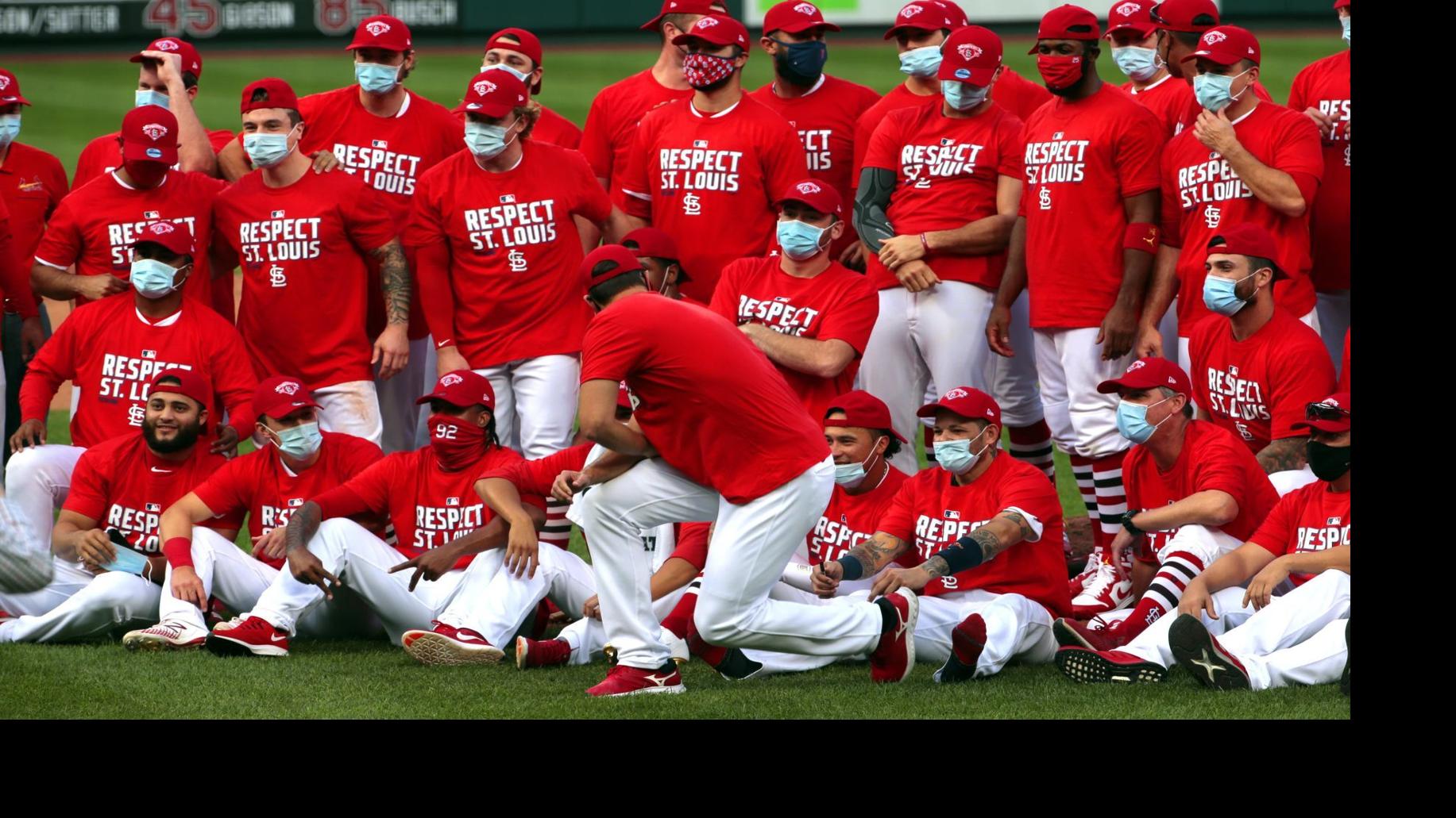 Cardinals jump Brewers early and make playoffs with 5-2 win
