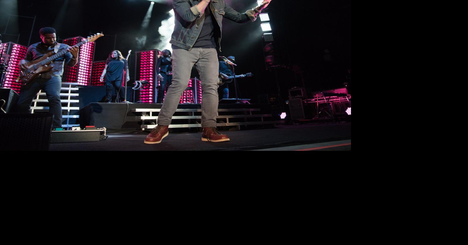 Ticket Tracker Rob Thomas tour is coming to Stifel Theatre