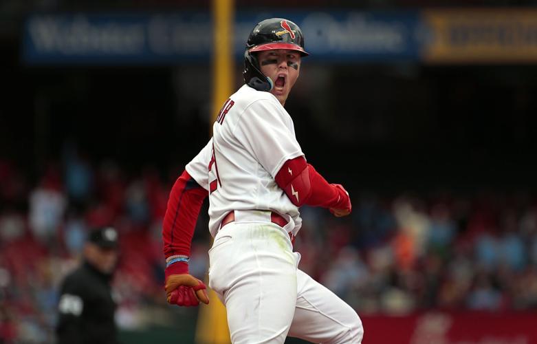 Cardinals split doubleheader with Nationals behind offense-heavy