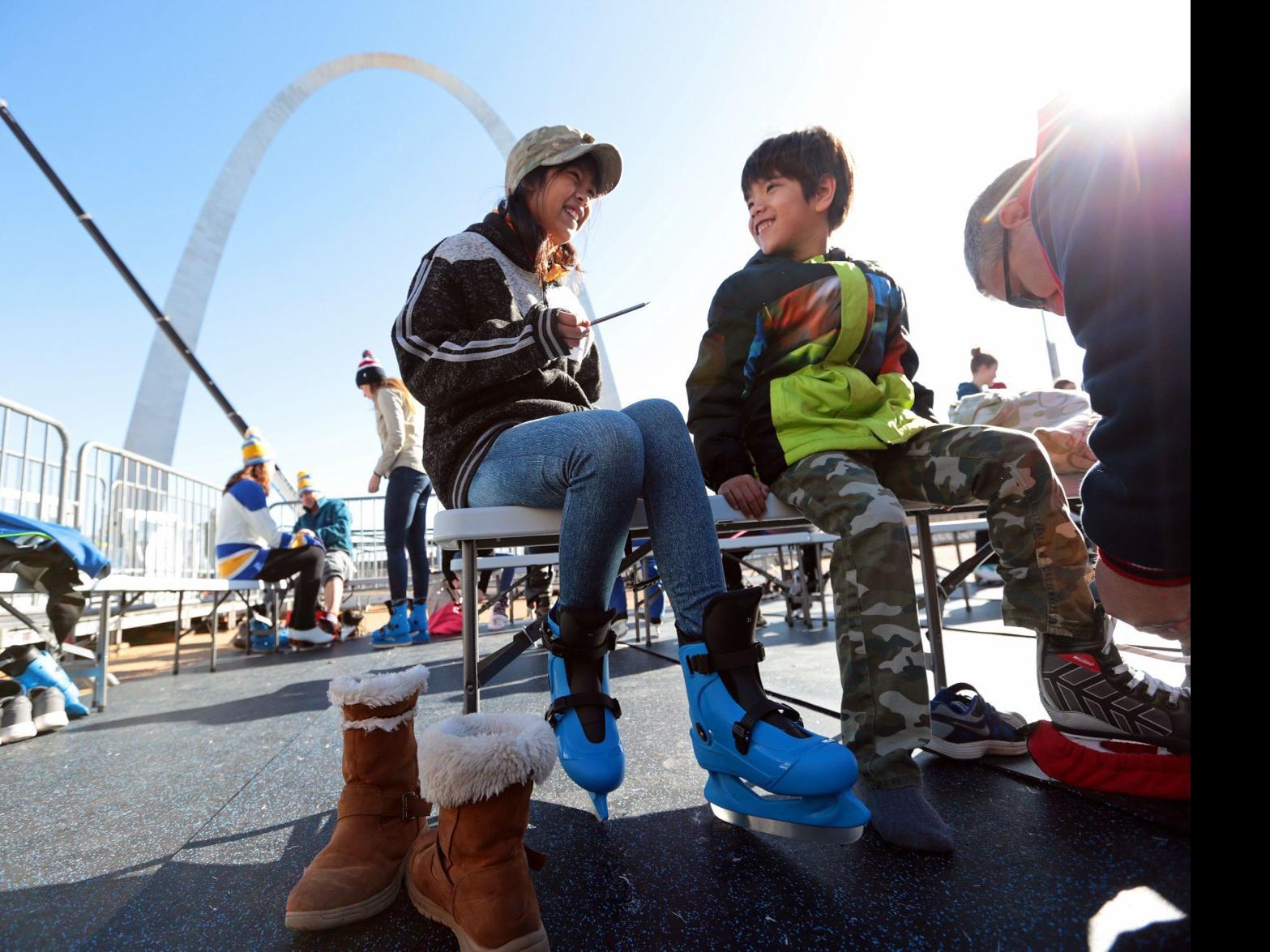 Your Guide To Having Fun Downtown At The Nhl Winter Classic Hot