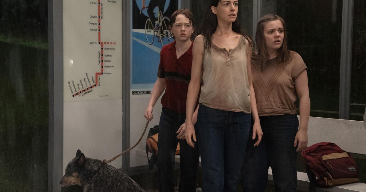 Filmkritik: Anne Hathaway kämpft in „The End of Oak Street“ gegen einen T ...