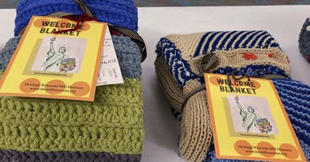 Handmade blankets welcome refugees immigrants to US Handmade blankets welcome refugees immigrants to US
