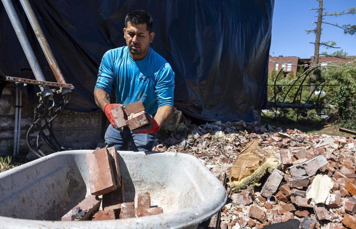 Cleanup continues on damage caused by May 15, 2025 tornado in ѿý