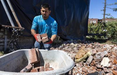 Cleanup continues on damage caused by May 15, 2025 tornado in ѿý