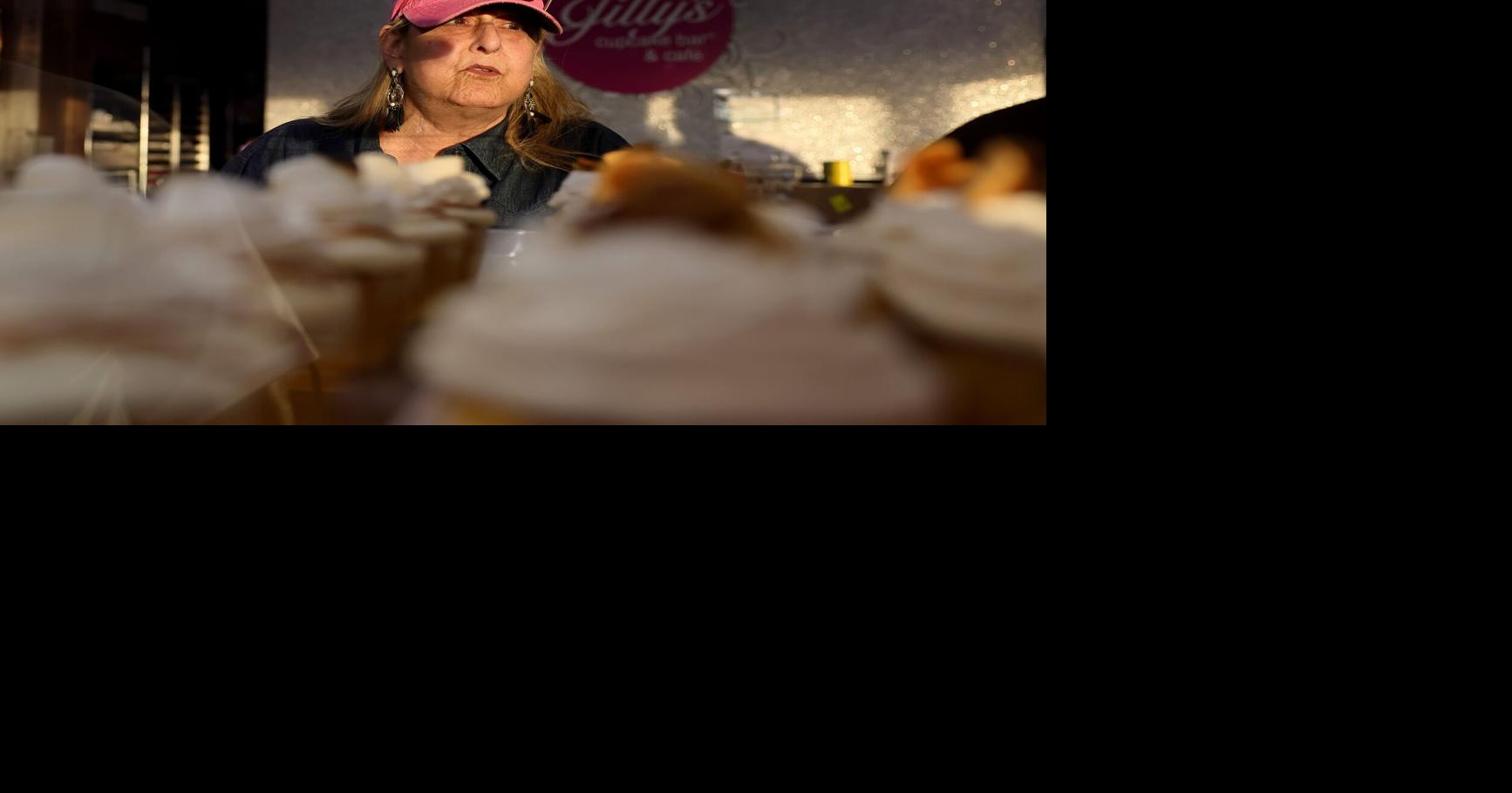 Cupcake bar founder dies; business looking for investors
