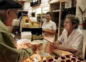 Lubeley's, a St. Louis bakery tradition for 80 years, to close