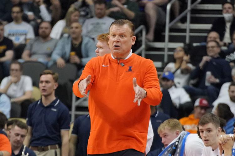 NCAA Chattanooga Illinois Basketball