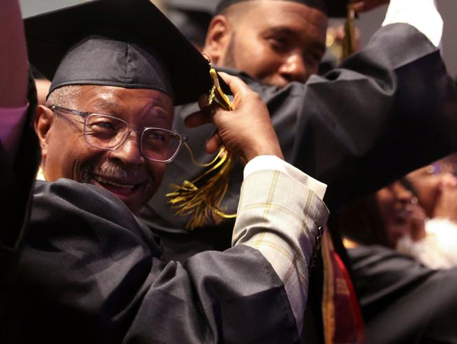 David Morris, 74, graduates from Harris-Stowe State University in ӣƵ
