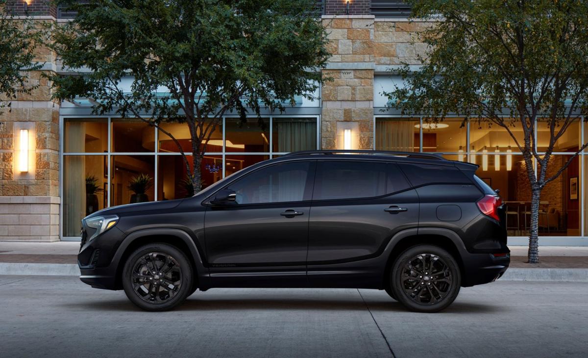 2019 GMC Terrain: Crossover figures it looks good in black ... 2019 GMC Terrain: Crossover figures it looks good in black ...