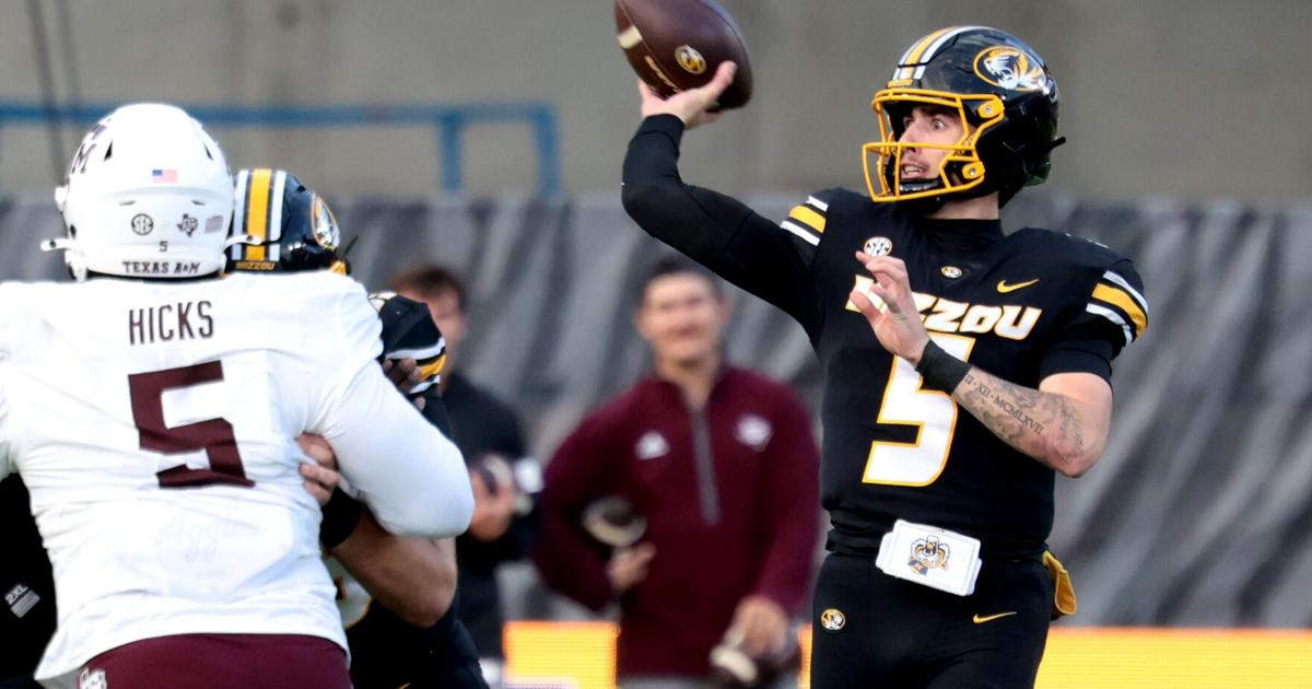 MIZZOU FOOTBALL Why did quarterback Matt Zollers stick around as Mizzou's backup?
