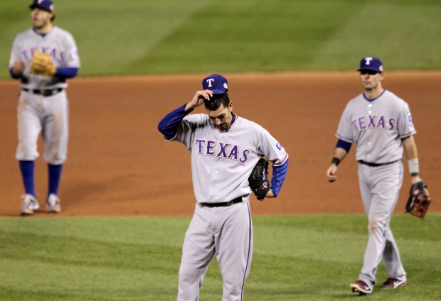 Photo: Cardinals' Albert Pujols scores during game 7 of the World Series in  St. Louis - WAX20111028312 