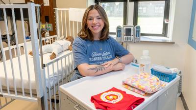 BSN graduate Anna Hendricks starting career as NICU nurse at St. Louis Children’s Hospital