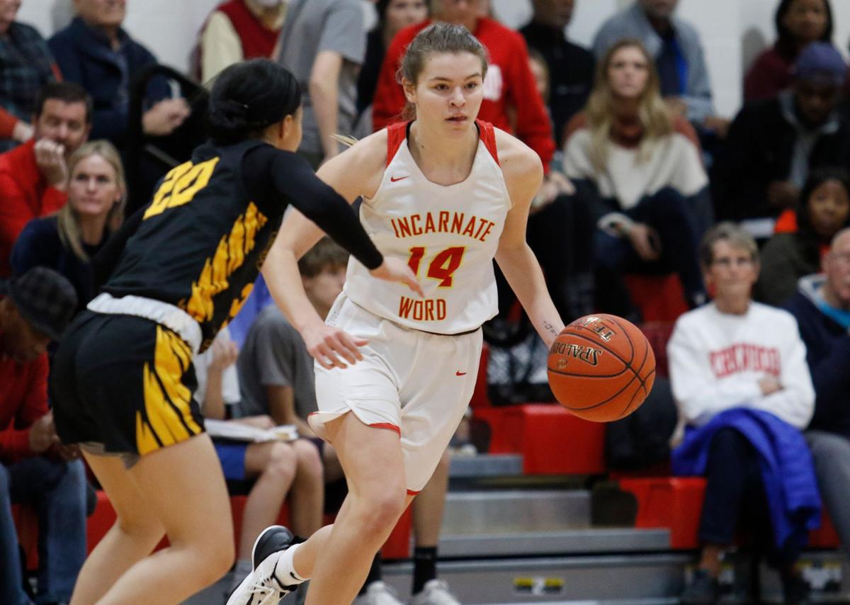 Incarnate Word Turns To Defense To Roll Past Hazelwood Central
