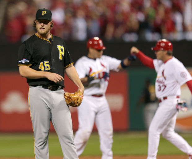 Cardinals beat Pirates 6-1 in Game 5 to win NLDS