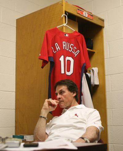 The old ball manager: White Sox hire 76-year-old Tony La Russa - The Boston  Globe