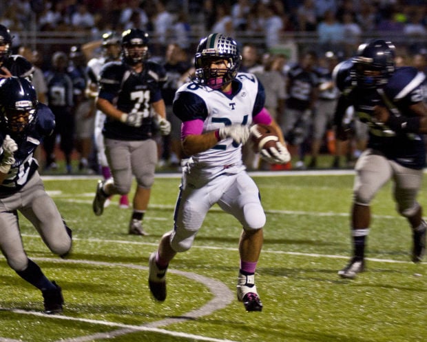 Last-second field goal wins game for Francis Howell Central