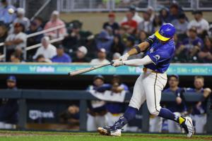 MLB: St. Louis Cardinals at Minnesota Twins