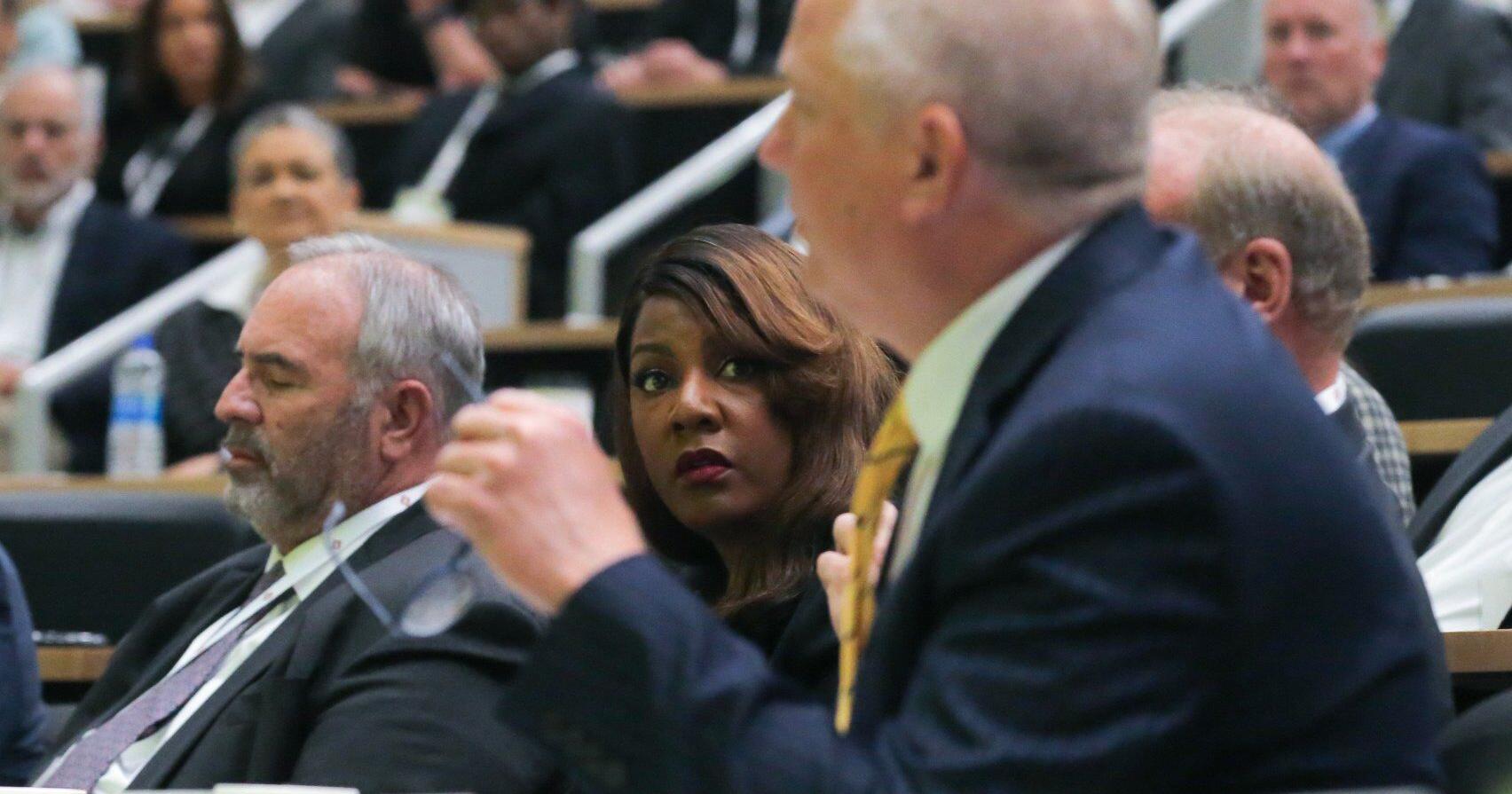 After crime summit, St. Louis leaders eye collaboration with national expert on crime plan - Vimarsana News