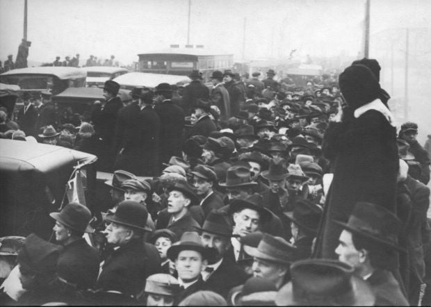 Opening of Municipal Bridge 1917