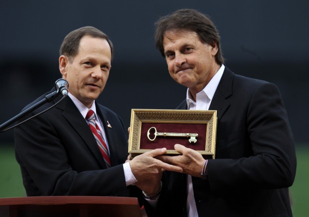 La Russa will not have Cardinals logo on HOF cap - Missourinet