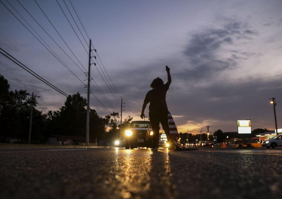Protests Erupt In St Louis Nationwide After Grand Jury Declines To Charge Louisville Police In Breonna Taylor Death Law And Order Stltoday Com