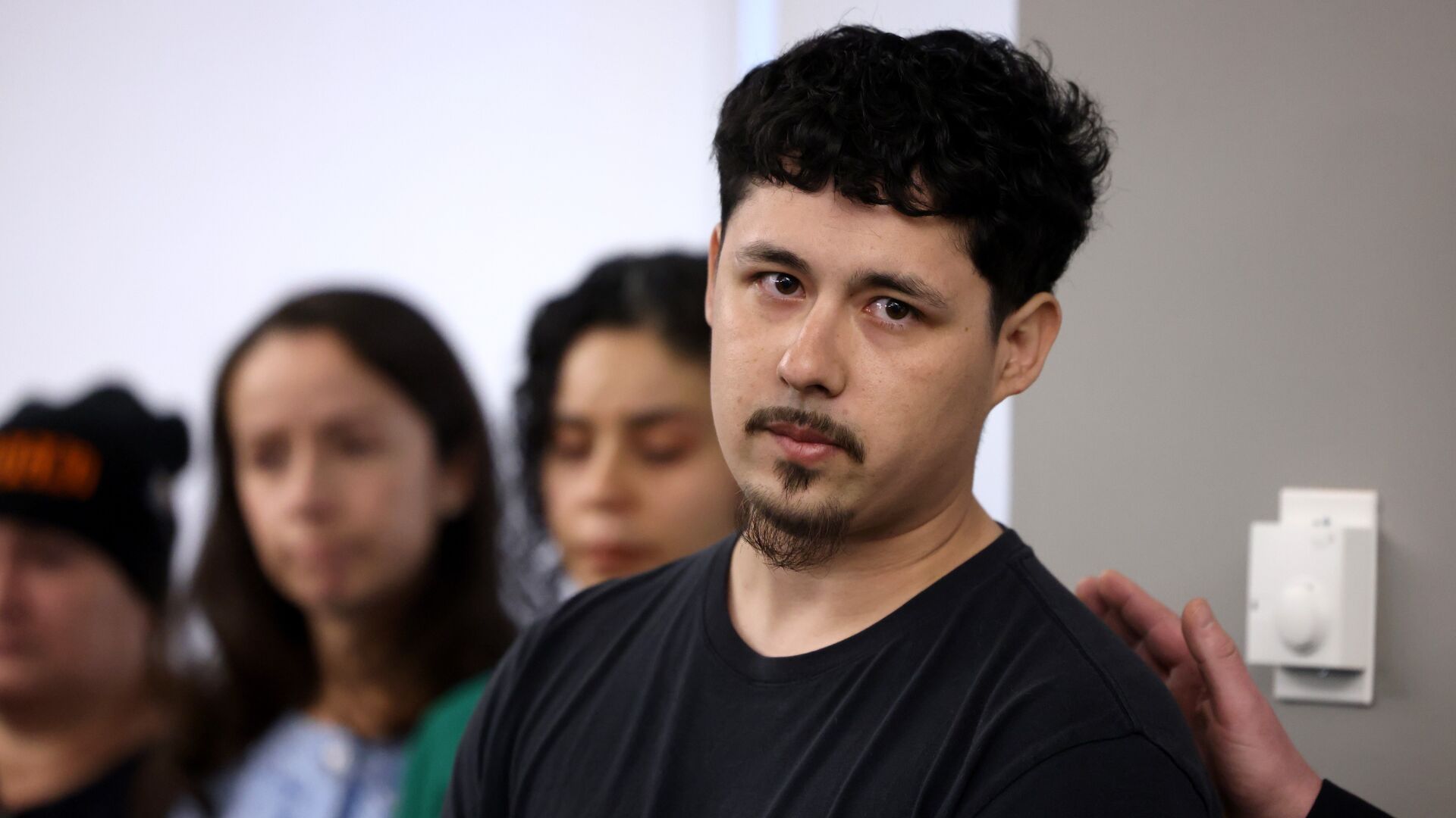 Father becomes face of lawsuit against ICE as judge hears challenge to ...