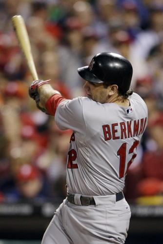 St. Louis Cardinals Lance Berkman tages back at first against