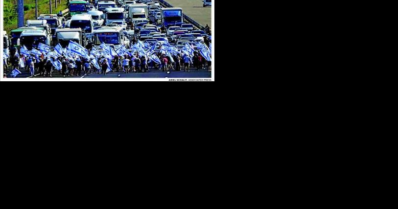 Protesters throng roads, airport - Vimarsana News
