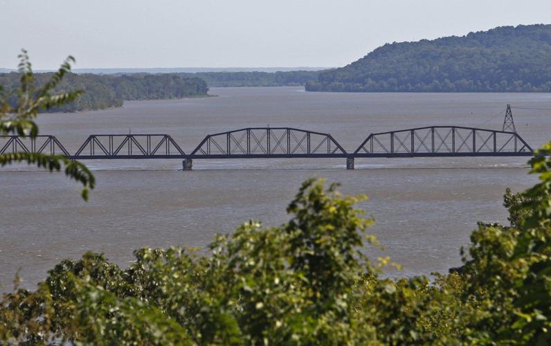 Levee heights cause issues along the Mississippi