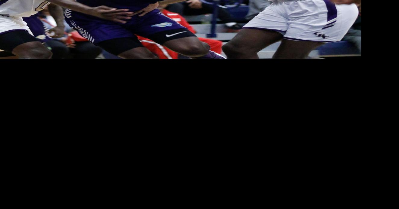 Nesbitt sparks St. Louis Christian past CBC in Roundball Classic