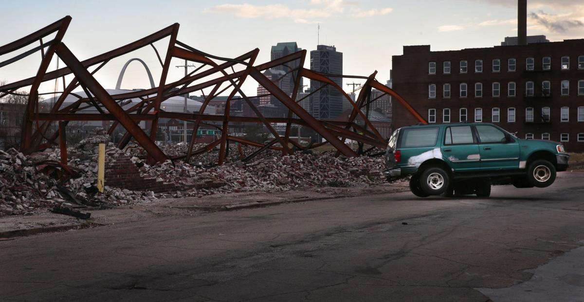 After huge fire captivated St. Louis, the remaining mess tells a deeper story