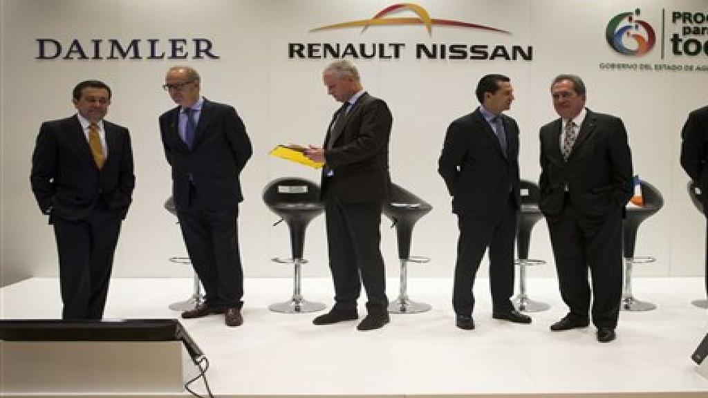 Daimler And Renault Nissan To Build 1 4b Mexico Auto Plant