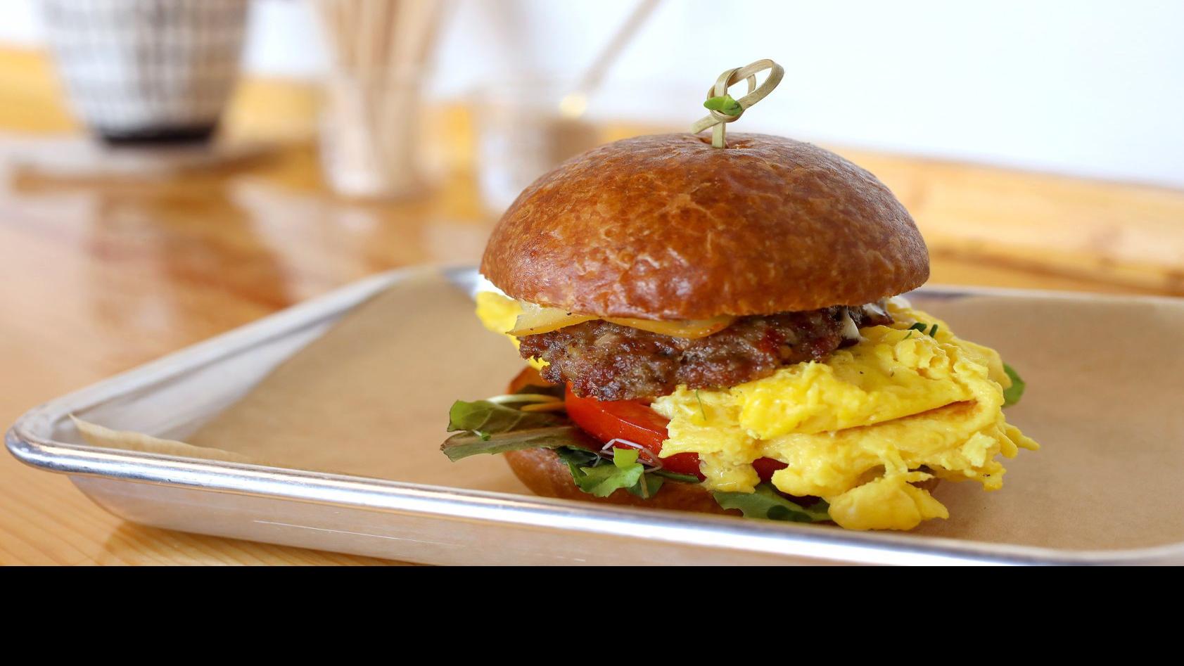 Knead Bakehouse Provisions Bakes Very Good Bread And Knows How To Use It Restaurant Reviews Stltoday Com