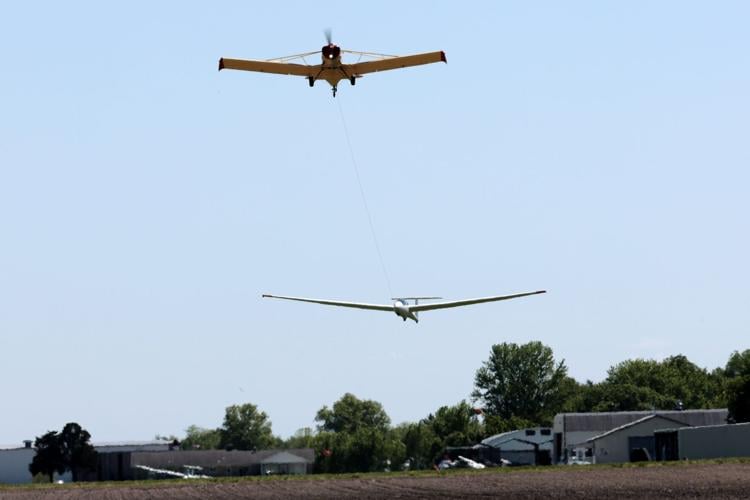 �����Ӱ�ԭ�� Soaring Association continues to lift off