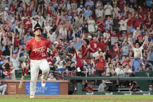 Cardinals host Royals