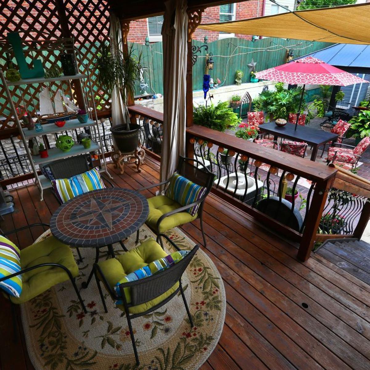 Local Artist S Backyard Oasis Featured On Soulard Garden Tour