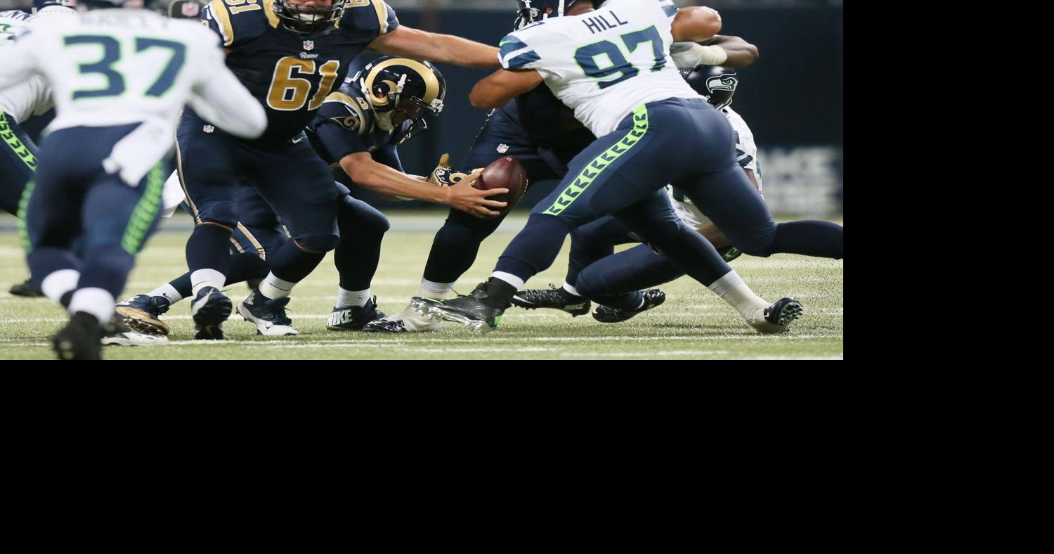 Rams fall to last in NFL in total offense