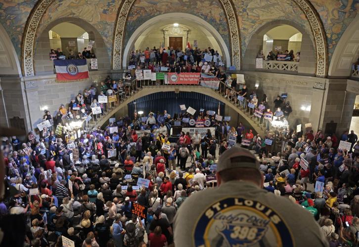 Re-districting opposition gathers in Jefferson City