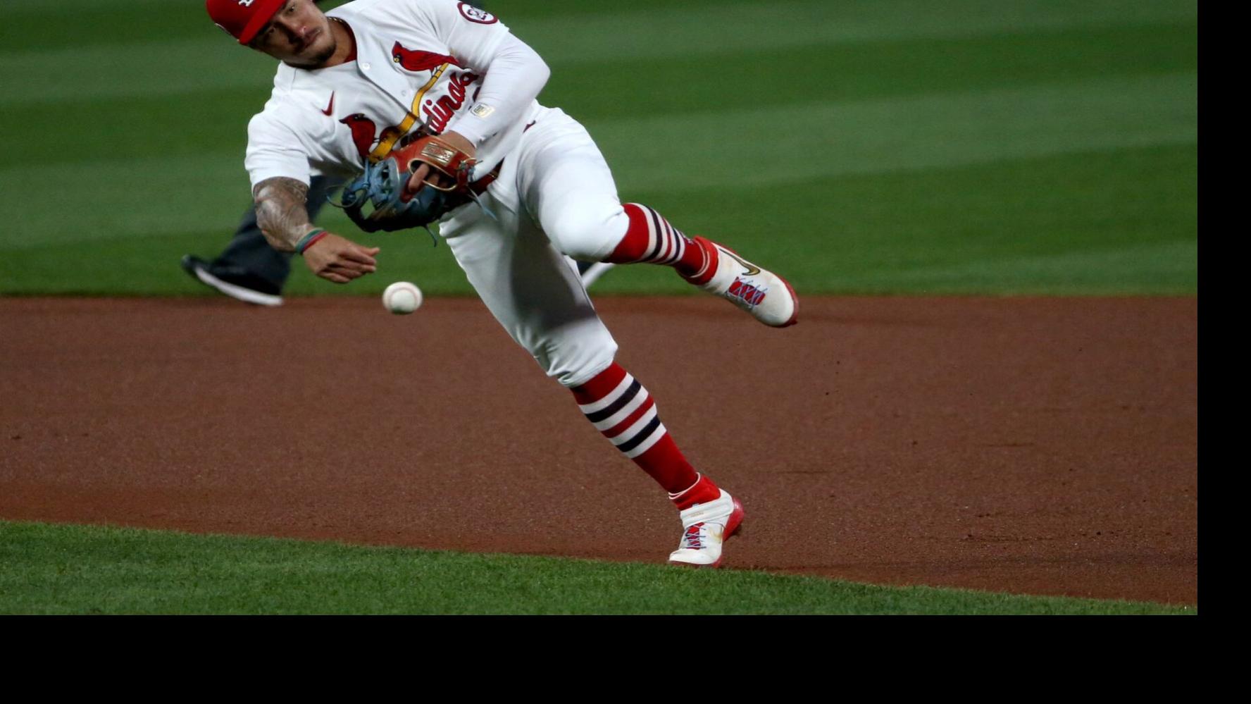 Cardinals cut Wong loose,  allowing him to join Molina, Wainwright as free agents