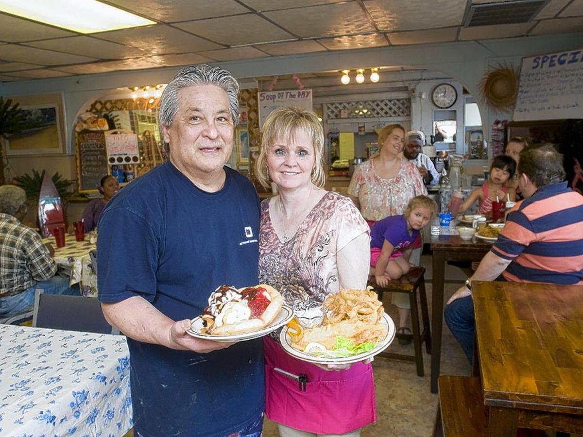 Bringing The Islands To Granite City Life News From Your Illinois Journal Stltoday Com