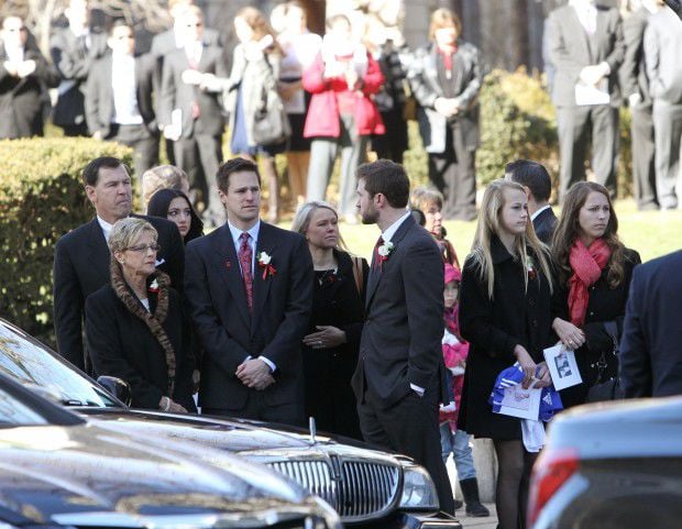 Stan Musial statue the day of his funeral procession. 1-26-13