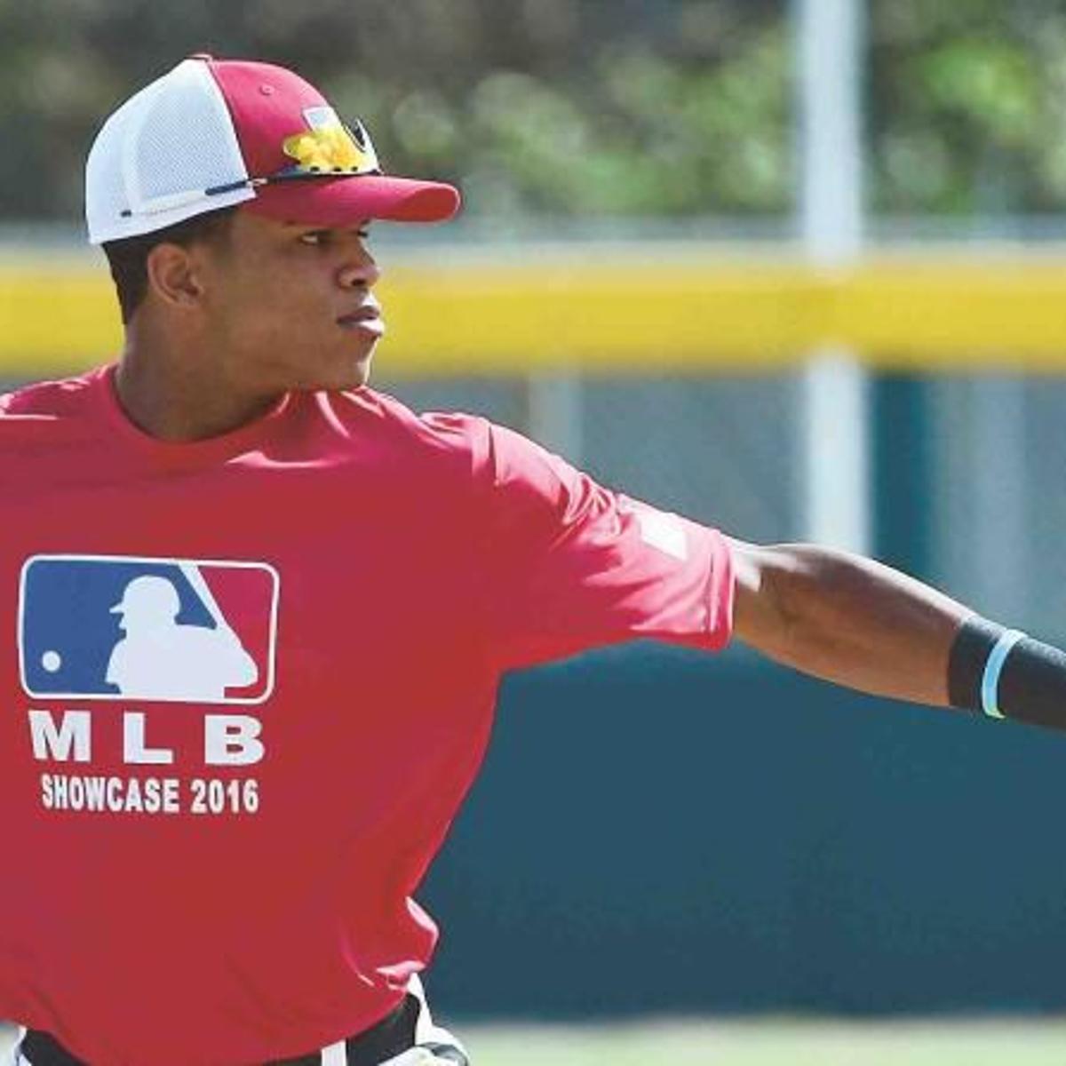 Draft Recap Cards Draft Controversial Shortstop Switch