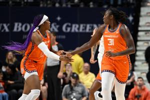 BASKETBALL-WNBA-CON-ATL/