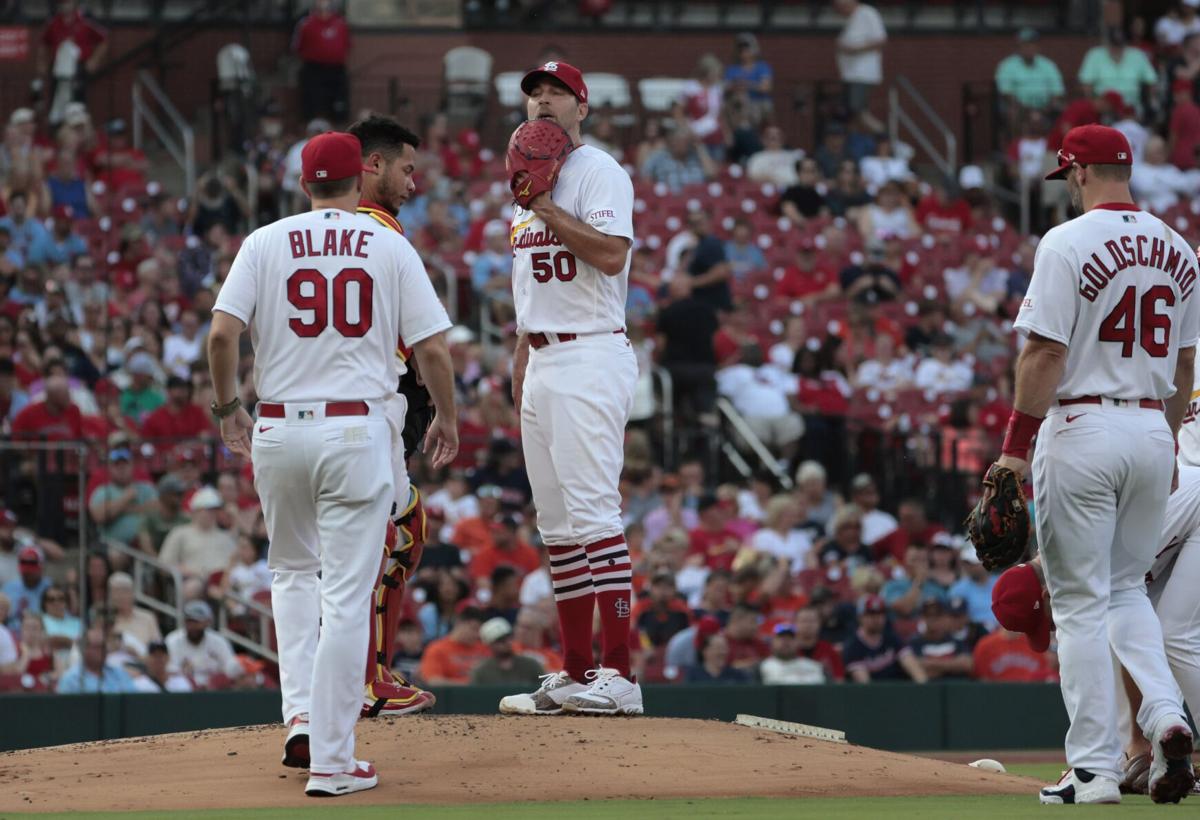 MLB roundup: Astros demolish Cardinals 14-0