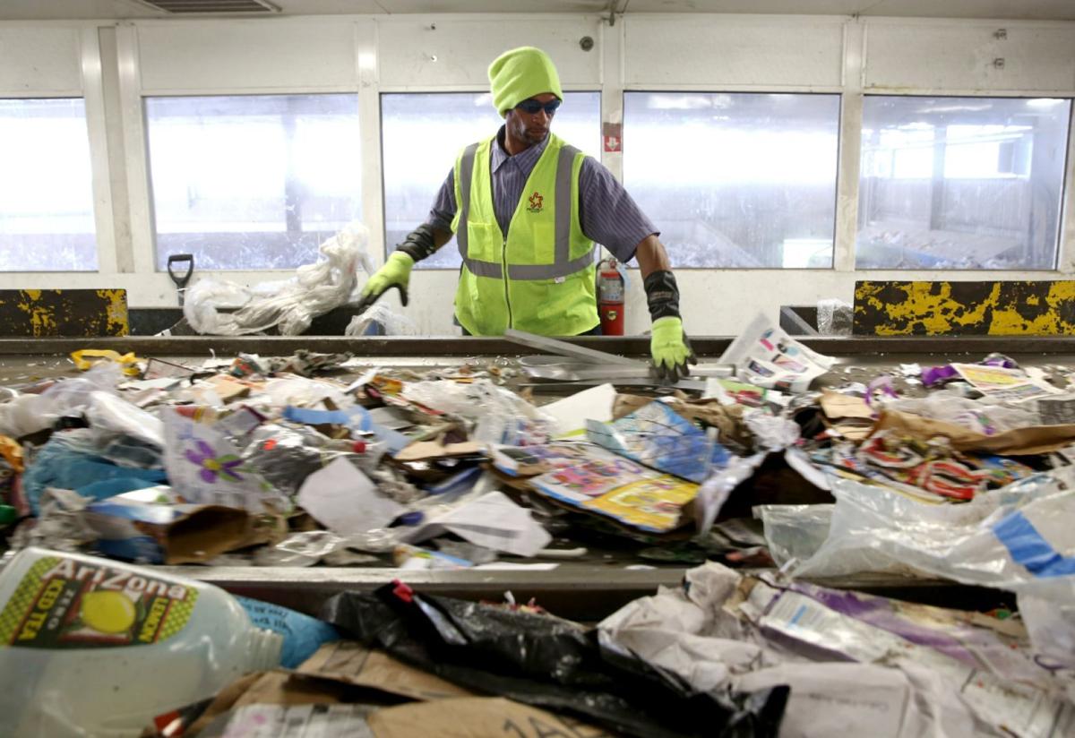 Recycling plant sorts through St. Louis castoffs Metro