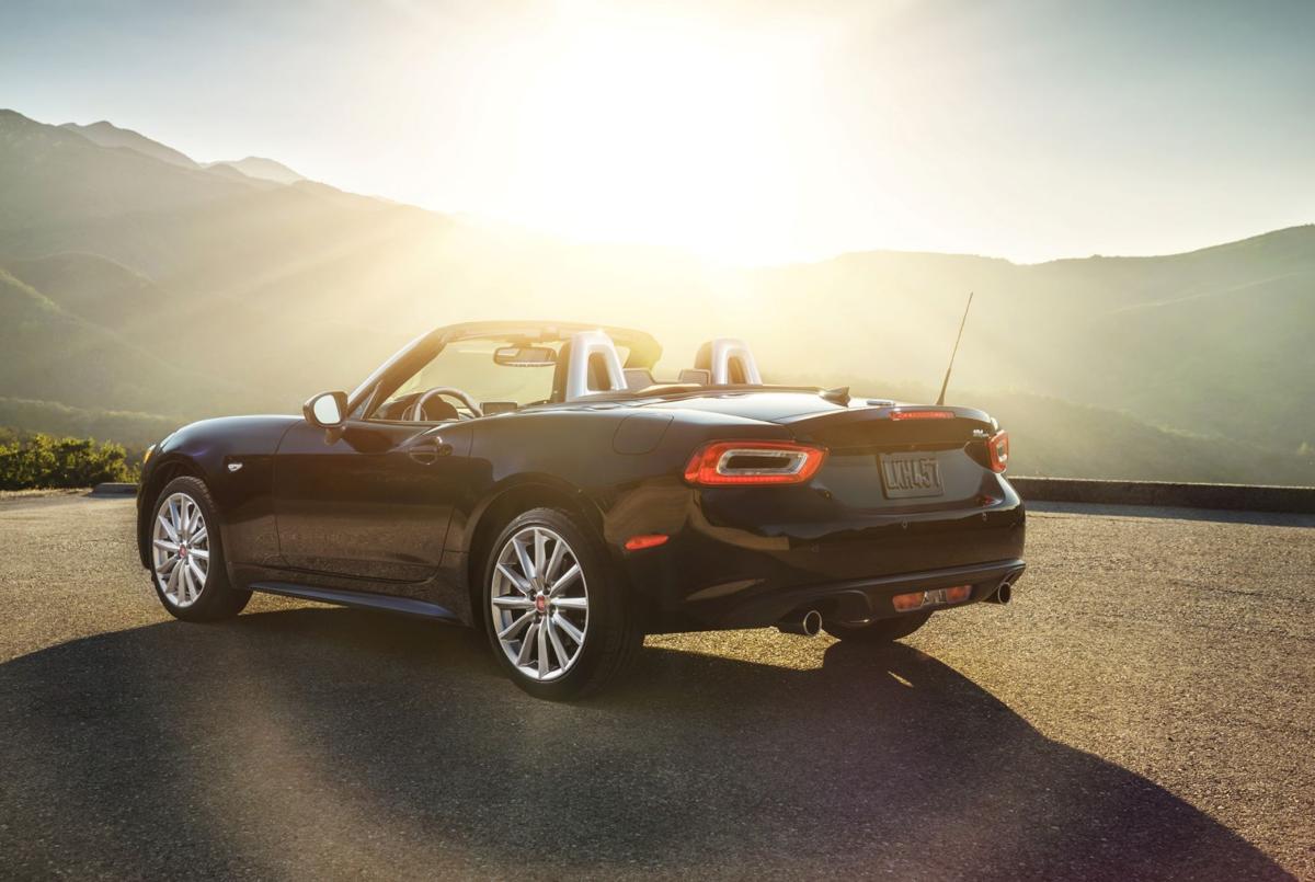 18 Fiat 124 Spider It S Small On Room And Price Big On Fun And Fashion Automotive Stltoday Com